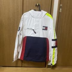 TOMMY JEANS ナイロンジャケット マウンテンパーカー ※値下げ不可のサムネイル