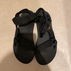 Teva サンダルのサムネイル