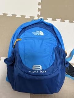 THE NORTH FACE スモールデイ　リュックのサムネイル