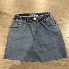 新品未使用デニムスカート　150のサムネイル