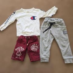 Champion ロングTシャツと半ズボン長ズボン3点セットのサムネイル