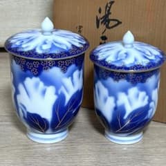 深川製磁 牡丹 金ミル 茶器揃い 湯呑み 6点 急須 共箱 未使用 Amazon.co.jp: 深川製磁 牡丹金ミル 酒器揃い 有田焼 徳利 お猪口