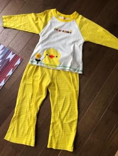 パジャマのサムネイル
