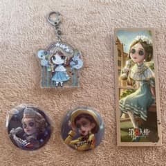 Identity V 医師缶バッジ キーホルダー　ポスターカードセットのサムネイル