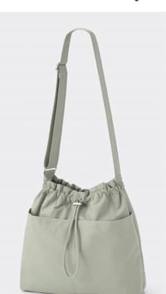 GUナイロンショルダーバッグ美品のサムネイル