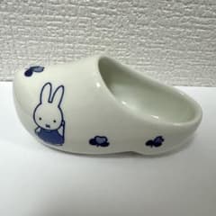 大阪関西万博 オランダ館 ミッフィー 靴 ロイヤルデルフト 陶器 置物