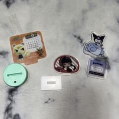 アクリルスタンドのサムネイル