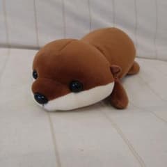 カワウソ ぬいぐるみのサムネイル