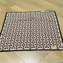 値下げ♡GUCCI スカーフのサムネイル