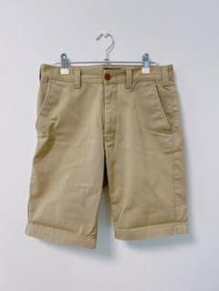 BEAMS ベージュ ショートパンツ