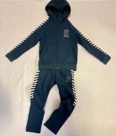 キッズ　ジャージ上下セット　フード付き　MLBのサムネイル