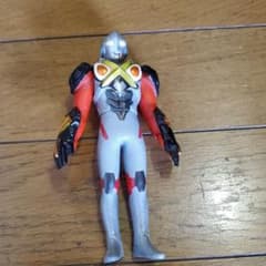 ウルトラマンエックス(ゼットンアーマー)のサムネイル