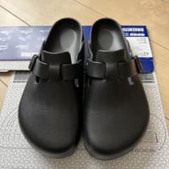 Birkenstock ブラックサンダル 43のサムネイル