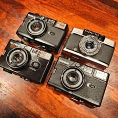 フィルムカメラ 2点 まとめ売り Konica EF3 コニカ EFJ フィルムカメラ 4点 まとめ売り EE3 Konica EF3 コニカ EFJ - メルカリ