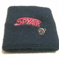 SPYAIRのリストバンドとピアスのサムネイル