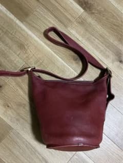 OLD COACH ショルダーバッグ バケツ型 レザー レッド 肩掛けのサムネイル