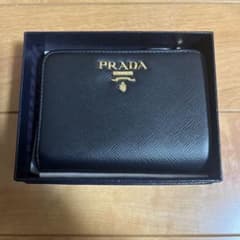 サフィアーノ　二つ折財布のサムネイル