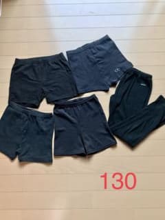 【お買い得】オーバーパンツ　4枚set黒パン✖️レギンス　女の子130cmのサムネイル