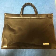 ビジネスバックのサムネイル