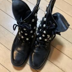 ZARAブーツのサムネイル