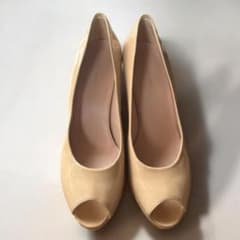STUART WEITZMAN エナメル ウェッジソール パンプスのサムネイル