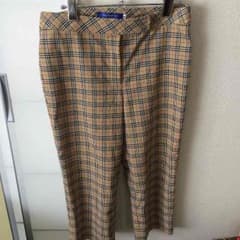更に値下げ！Burberry 7部丈パンツのサムネイル