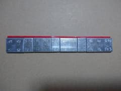 【未使用】ホイールバランスウエイト／貼り付け／シルバー／６０ｇ／１本【匿名配送】 - 3