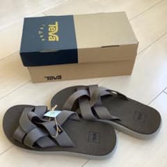 Teva のサンダルのサムネイル
