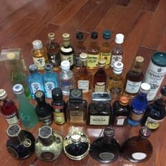 ミニボトル 酒 30本セット期間限定で値下げします！のサムネイル