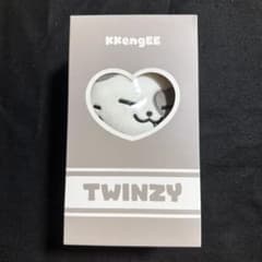 ITZY TWINZY KKengEE ぬいぐるみ - メルカリ
