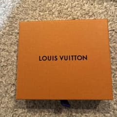 LOUIS VUITTON オレンジ箱 布袋 リボン付きのサムネイル