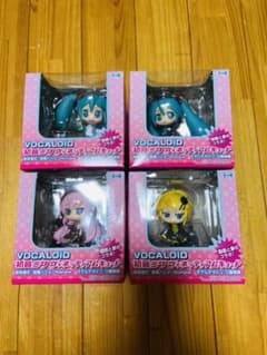 他サイト検討中！新品☆初音ミク ヴィネッティアムキュート フィギュア全4種セットのサムネイル