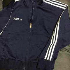 adidasジャージのサムネイル