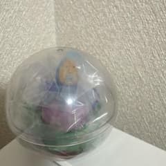 カプセルトイ ぬいぐるみのサムネイル