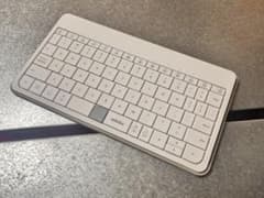 mökibo 第2世代タッチパッド内蔵ワイヤレスキーボード 本体 - メルカリ