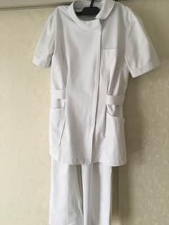 ナガイレーベン  ナース服  Lサイズ  上下セットのサムネイル
