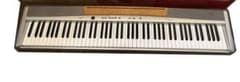 ふうか様　CASIO PX-120LB ピアノ 88鍵　鍵盤ペダル付きのサムネイル
