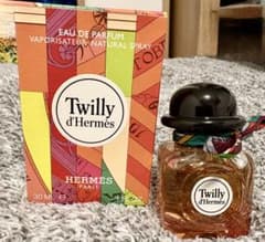 Twilly d'Hermès 30ml 香水 HERMES Twilly d'Hermès 30ml 香水 - メルカリ