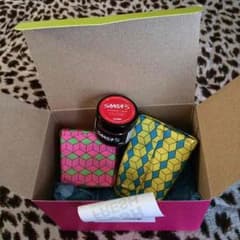 新品✨LUSH♡３点セットのサムネイル