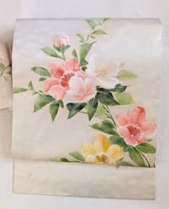 名古屋帯　刺繍　シルバーアイボリー　西陣織　花　正絹　中古　mil0014のサムネイル