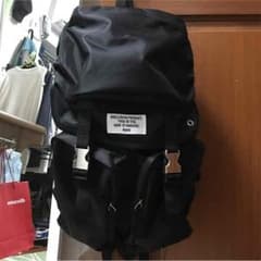 デカリュックのサムネイル
