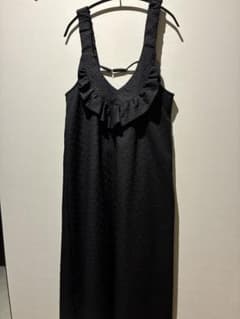 ふくれジャガードフリルワンピース　黒　ブラックのサムネイル