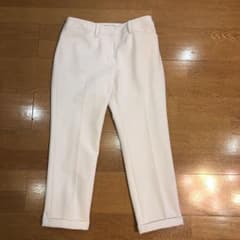 テーパードパンツのサムネイル