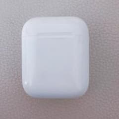ジャンク品】Apple AirPods 本体 第1世代 ホワイト - メルカリ