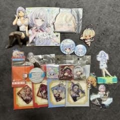 ホロライブ 3期生 グッズ 大量まとめ売り フィギュア アクスタ 缶バッジのサムネイル