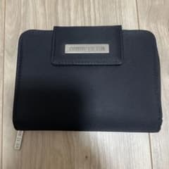 ブラック 二つ折り財布　コムサのサムネイル