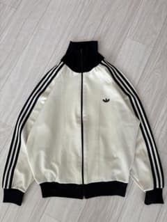 80s アディダス 5号 アイボリー ブラック デサント ビンテージ - メルカリ