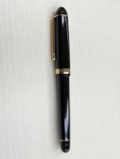や*ま様 プラチナ万年筆 PLATINUM 14K ブラック ゴールドのサムネイル