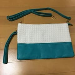 バイカラークラッチバッグのサムネイル