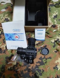 【実物】NVG10　デジタルナイトビジョンのサムネイル